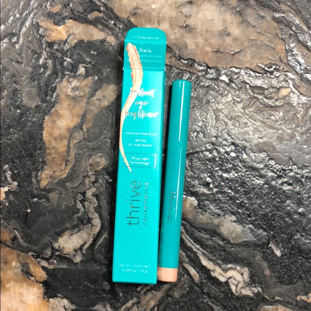 Thrive cosmetics highlighting stick